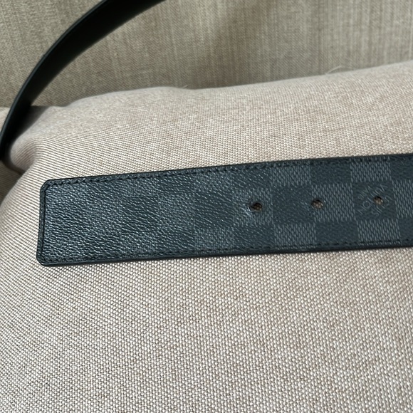 Authentic Louis Vuitton Damier Graphite Belt M9808 90/36 - Picture 7 of 8